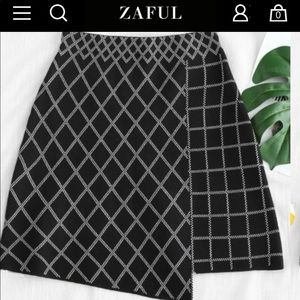 Black plaid hem wrap skirt